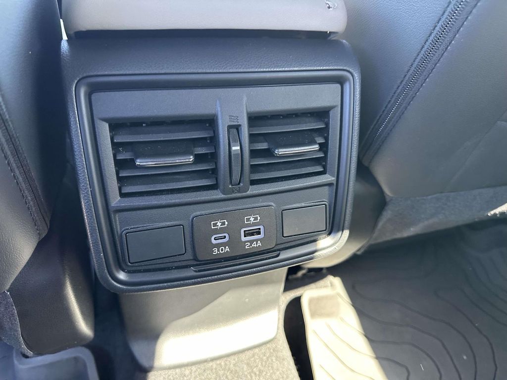 2025 Subaru Forester Premium - Photo 9