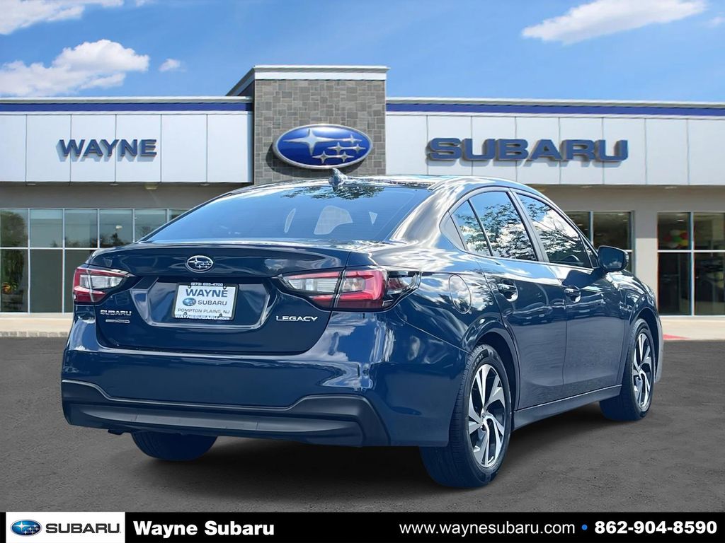 2024 Subaru Legacy Premium photo 3