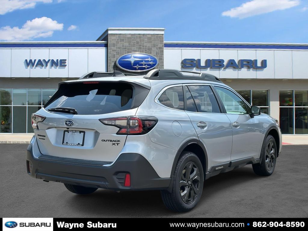2022 Subaru Outback Onyx Edition XT photo 2
