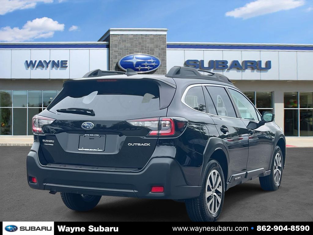 2023 Subaru Outback Premium photo 3