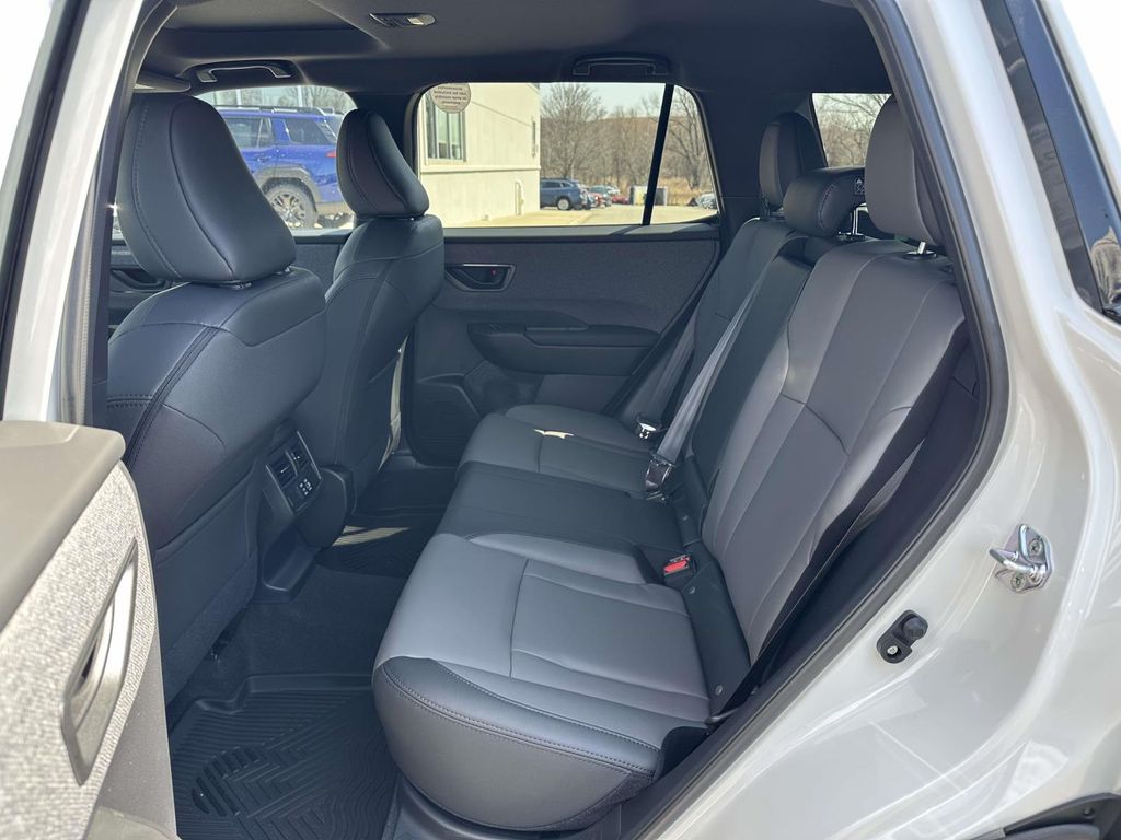 2026 Subaru Outback Premium - Photo 12