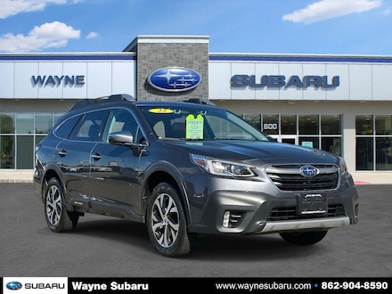 2022 Subaru Outback Touring SUV