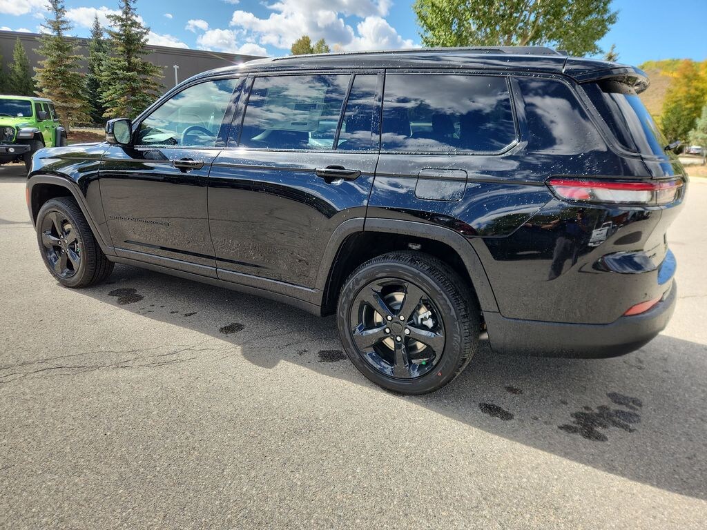 New 2025 Jeep Grand Cherokee L Altitude X SUV
