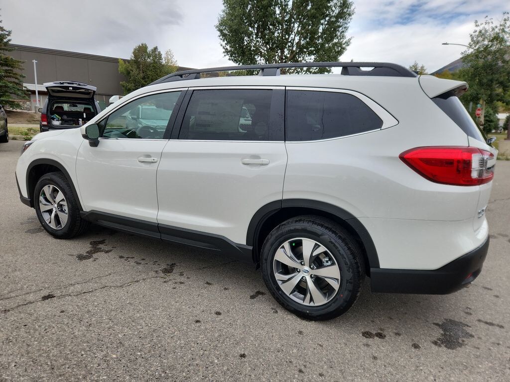 New 2025 Subaru Ascent Premium SUV