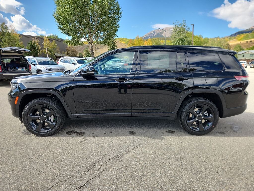 New 2025 Jeep Grand Cherokee L Altitude X SUV