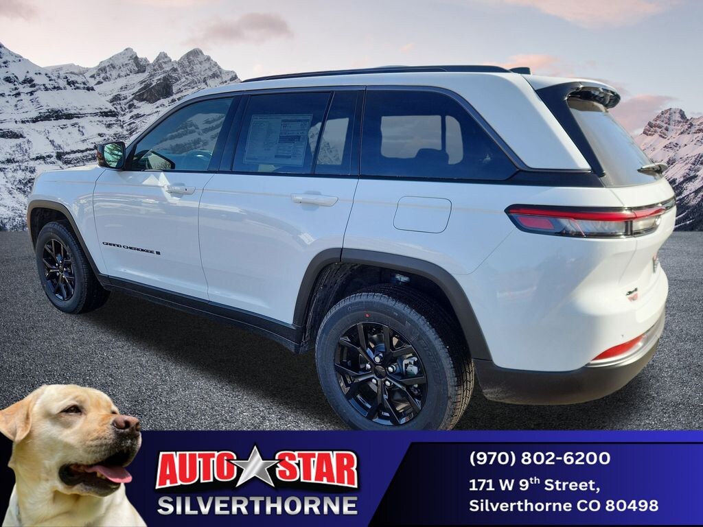 New 2026 Jeep Grand Cherokee Laredo SUV