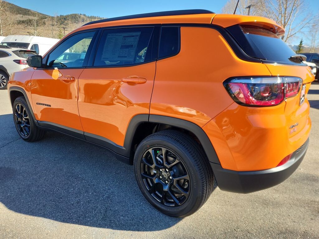 New 2026 Jeep Compass Latitude SUV