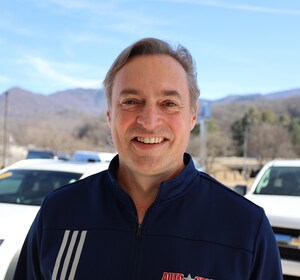 Staff member James Berger from ID_9d4af6c95dcc
