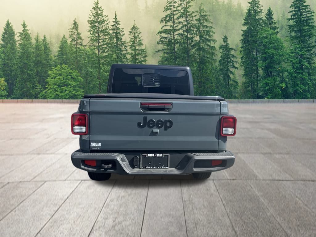 2024 Jeep Gladiator Sport photo 3