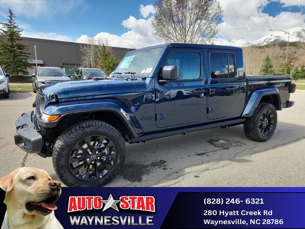 New 2025 Jeep Gladiator Nighthawk Pickup
