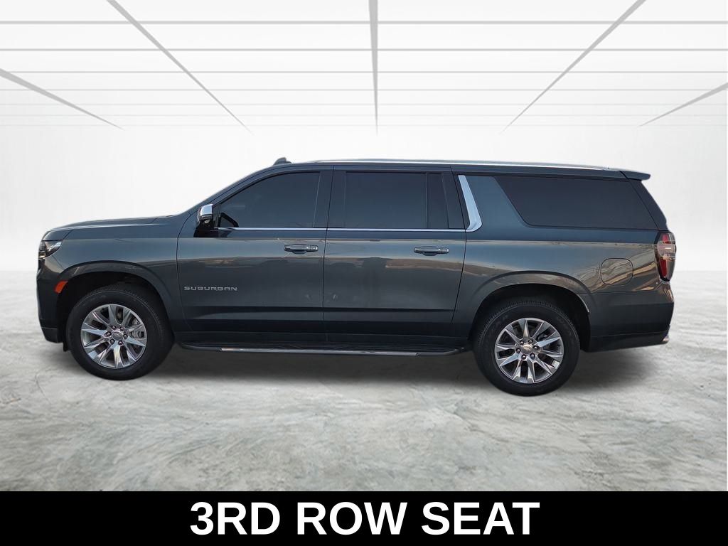 2021 Chevrolet Suburban Premier photo 2