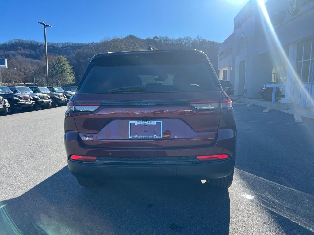 New 2025 Jeep Grand Cherokee ALTITUDE X 4X4 Sport Utility