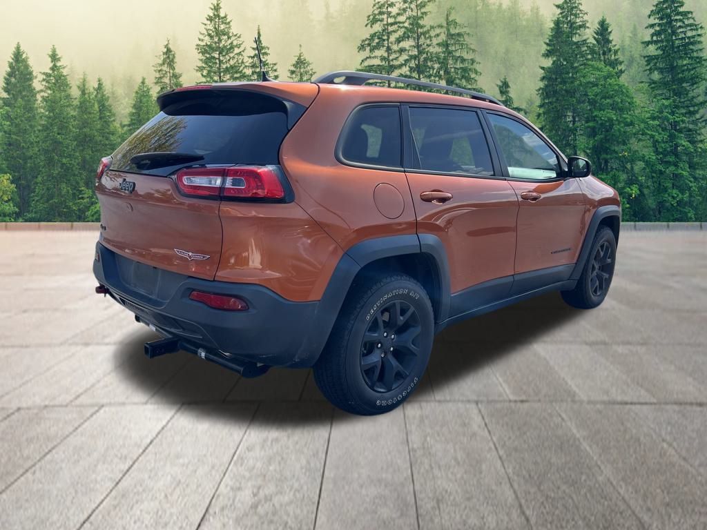 2016 Jeep Cherokee Trailhawk photo 2