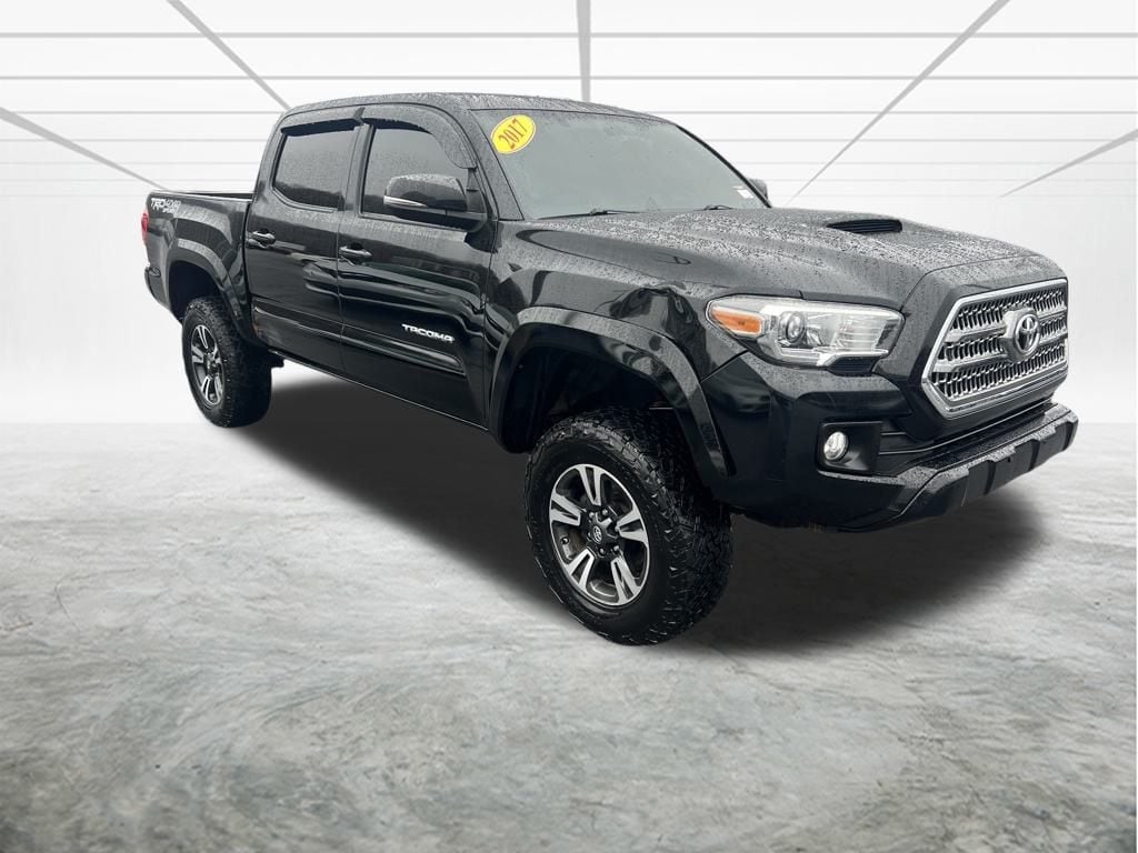2017 Toyota Tacoma TRD Sport's photo