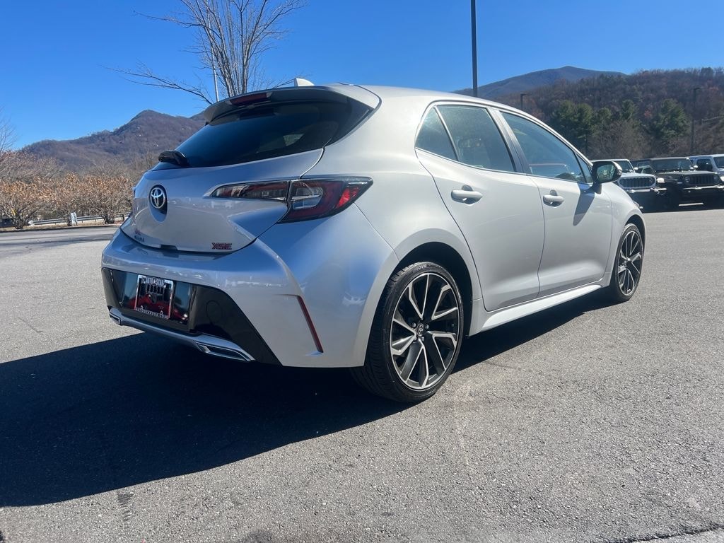 Used 2022 Toyota Corolla Hatchback XSE Hatchback