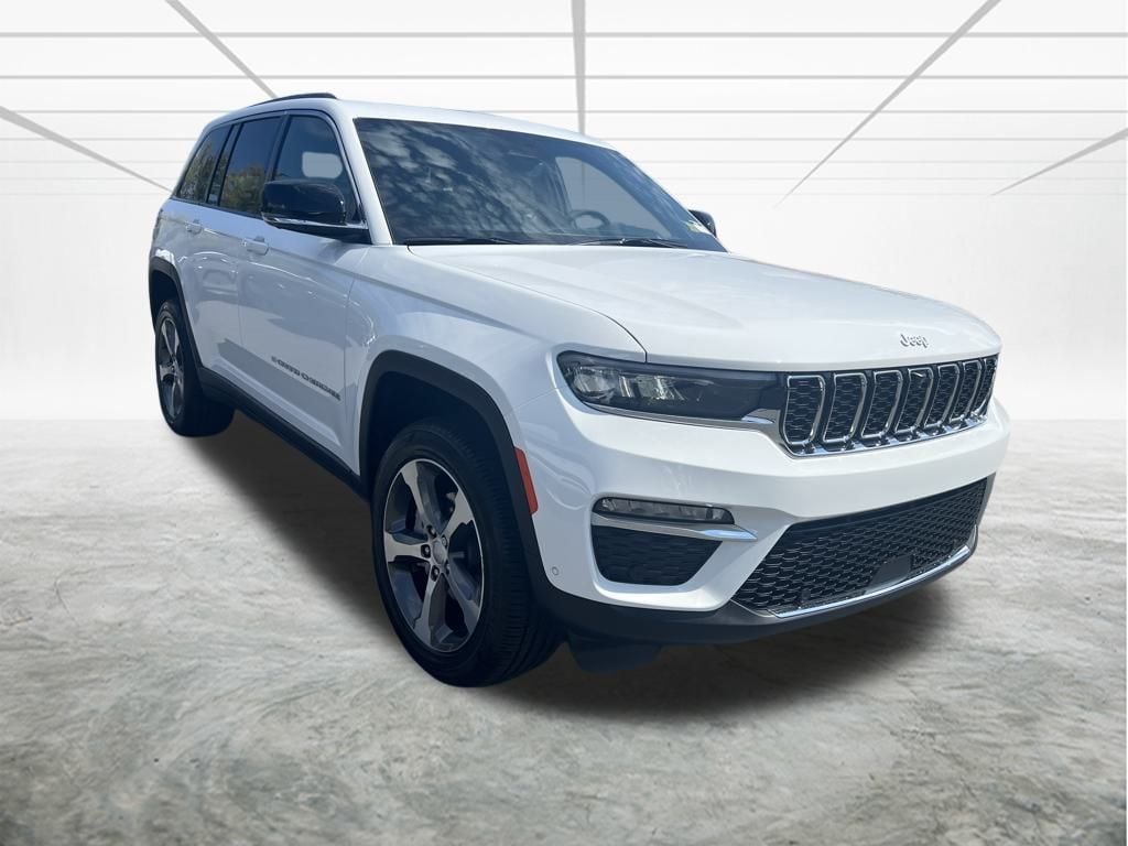 2025 Jeep Grand Cherokee Limited's photo