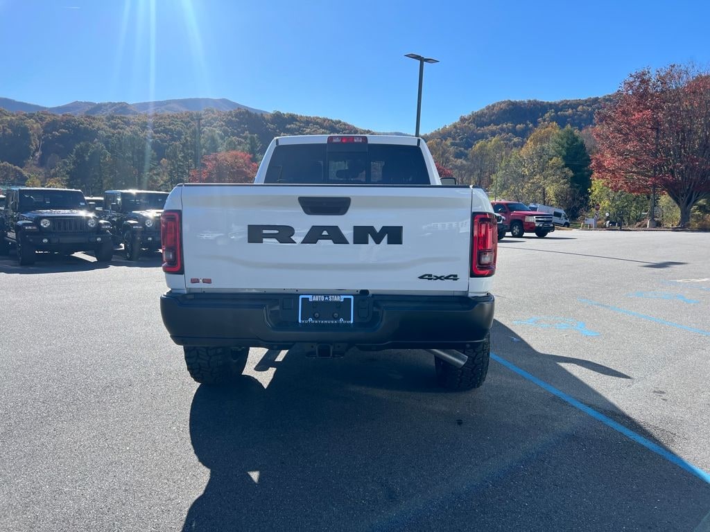 New 2025 Ram 2500 TRADESMAN CREW CAB 4X4 6'4 BOX Pickup