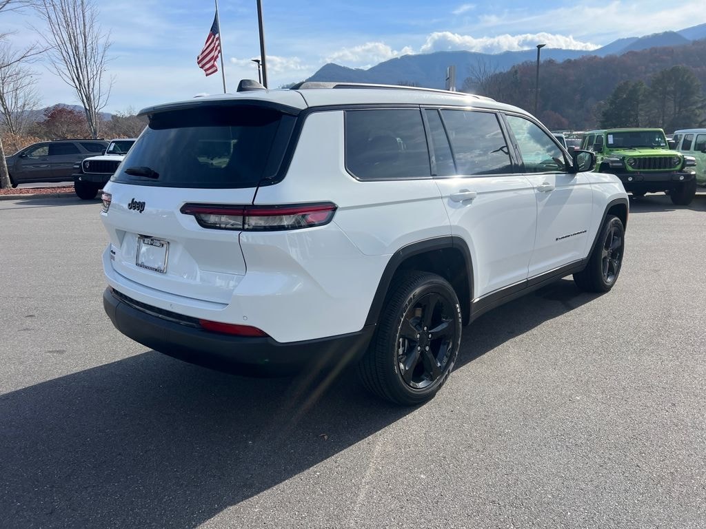 New 2025 Jeep Grand Cherokee L Altitude X Sport Utility