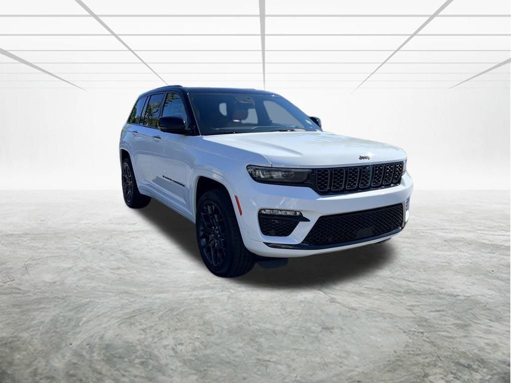 New 2025 Jeep Grand Cherokee Summit Sport Utility