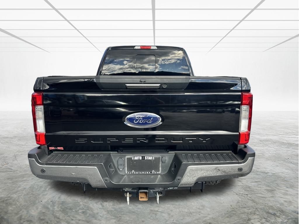 2019 Ford F-250 photo 2