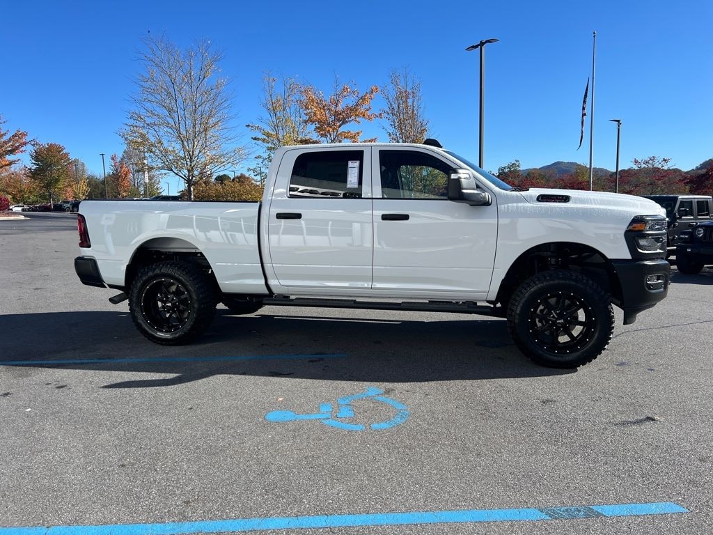 New 2025 Ram 2500 TRADESMAN CREW CAB 4X4 6'4 BOX Pickup