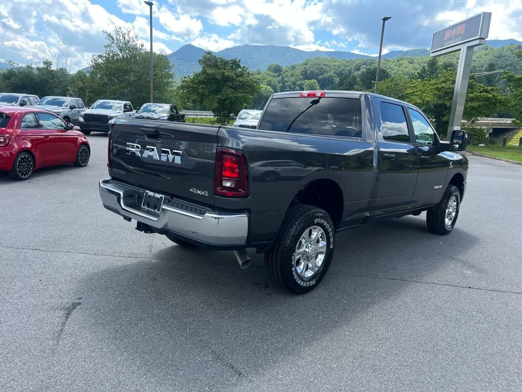 2025 Ram 2500 Big Horn photo 2