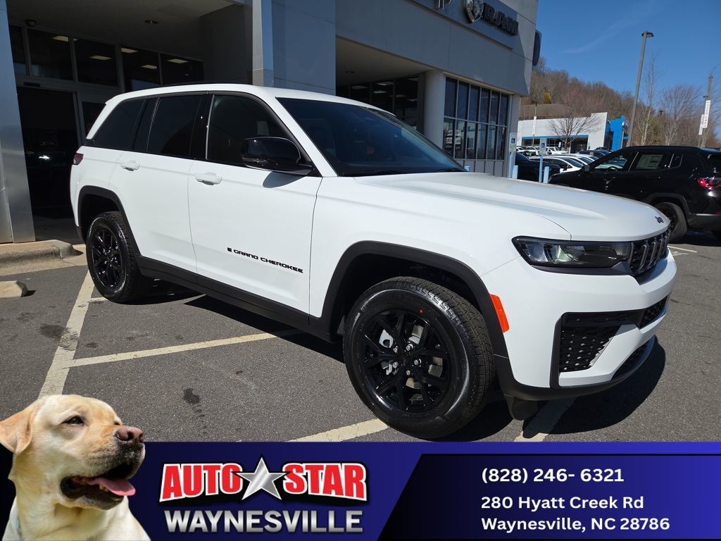 New 2026 Jeep Grand Cherokee LAREDO ALTITUDE 4X4 Sport Utility