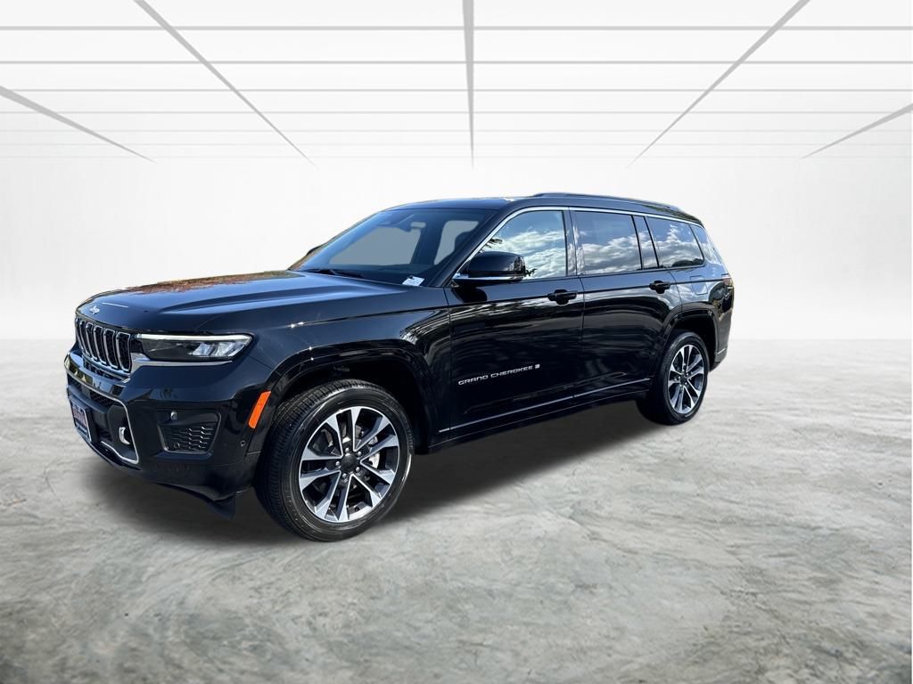 2025 Jeep Grand Cherokee L Overland's photo