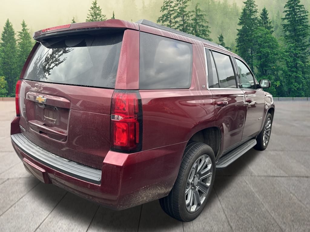 2019 Chevrolet Tahoe LT photo 3