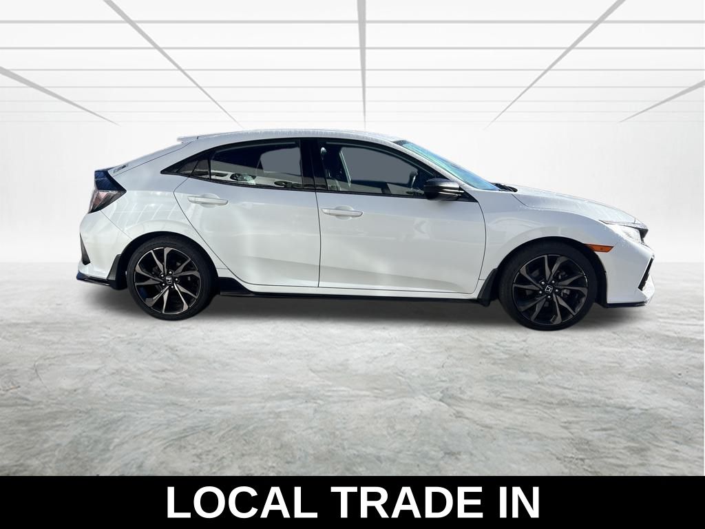2019 Honda Civic Sport photo 2