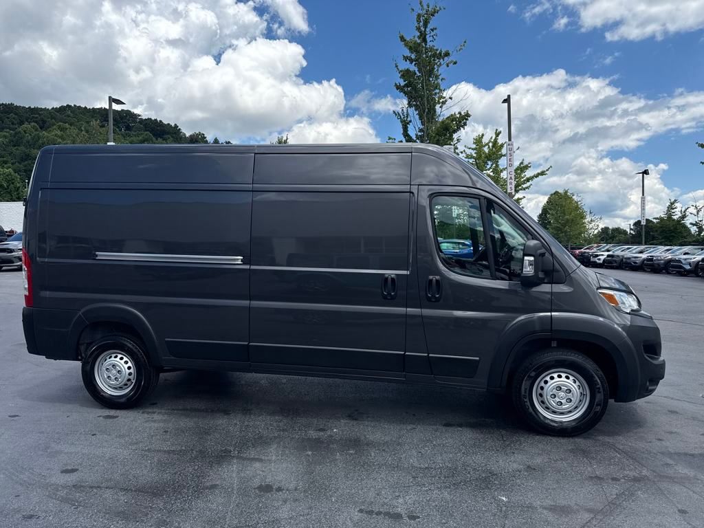 2025 Ram ProMaster 2500 photo 2