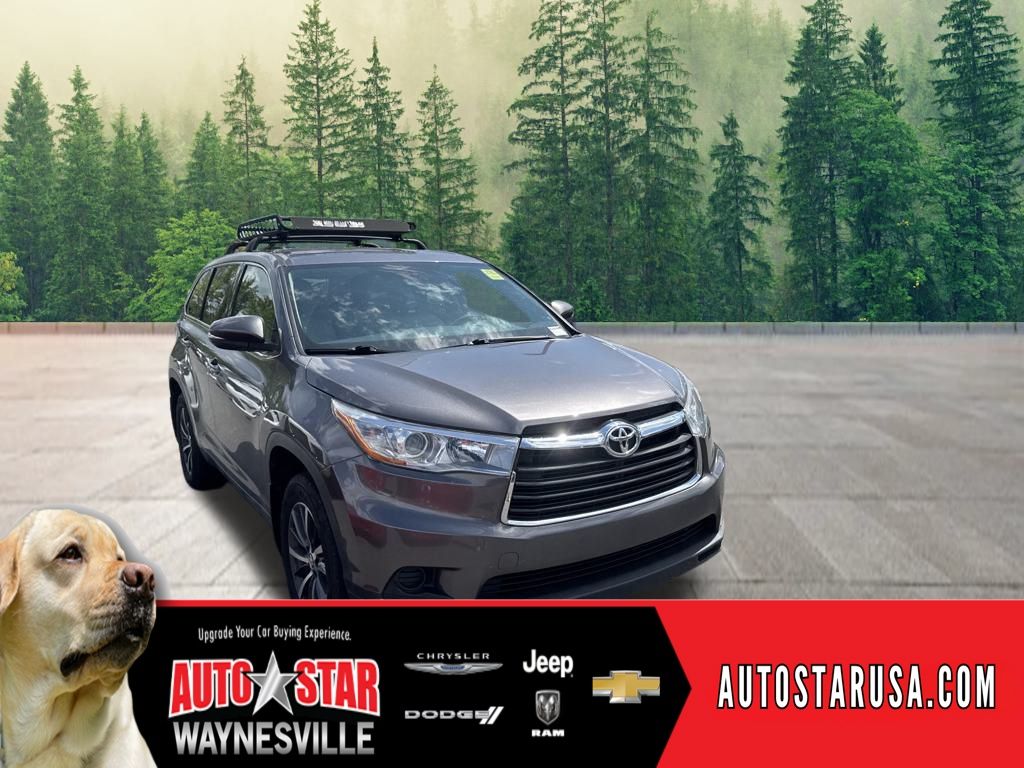 2016 Toyota Highlander LE Plus V6