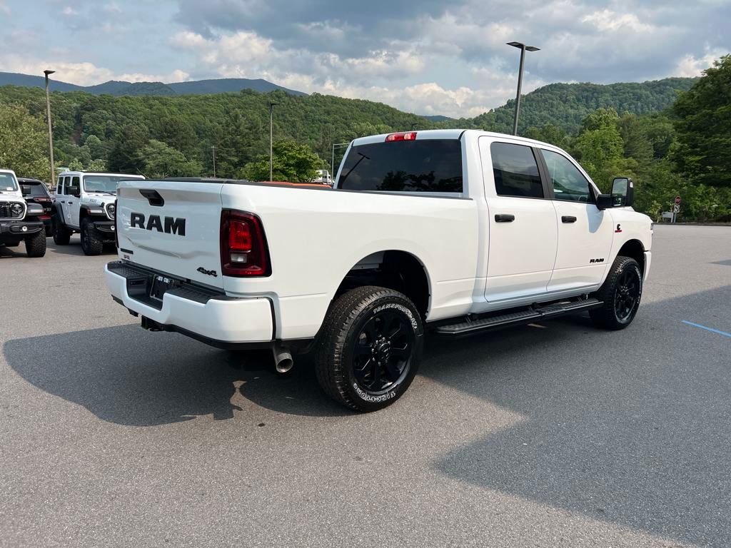 2025 Ram 2500 Big Horn photo 2