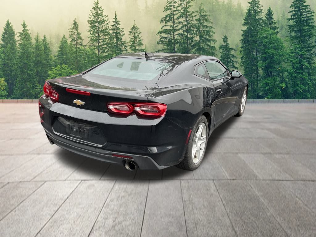 2021 Chevrolet Camaro 1LT photo 3