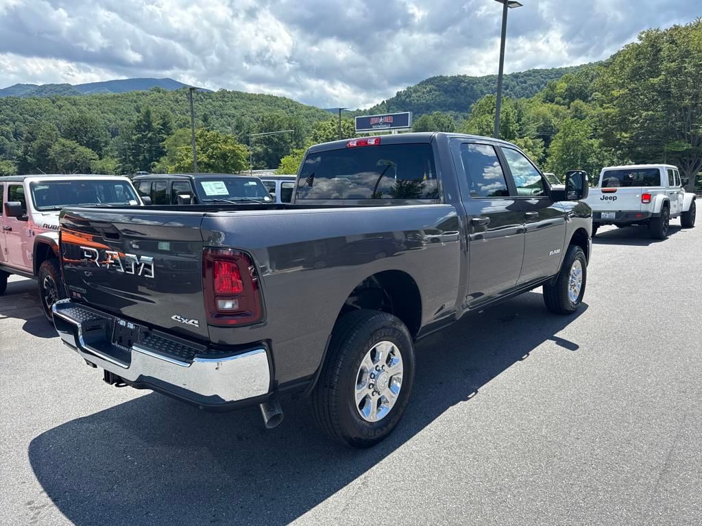 2025 Ram 2500 Big Horn photo 3