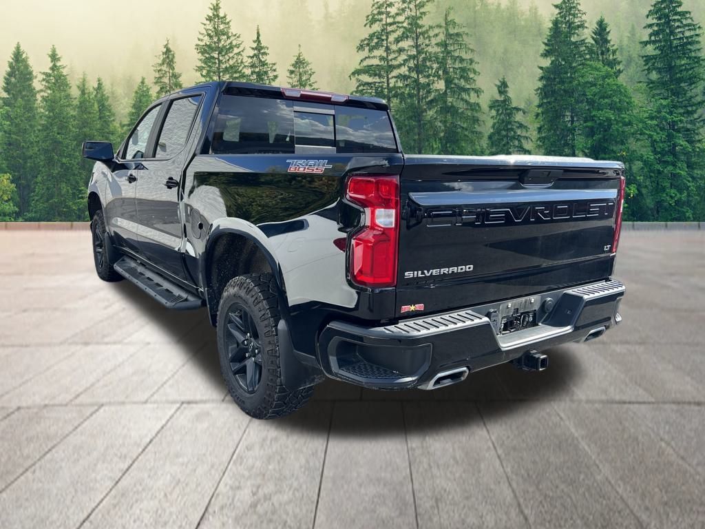 2020 Chevrolet Silverado 1500 LT Trail Boss photo 3