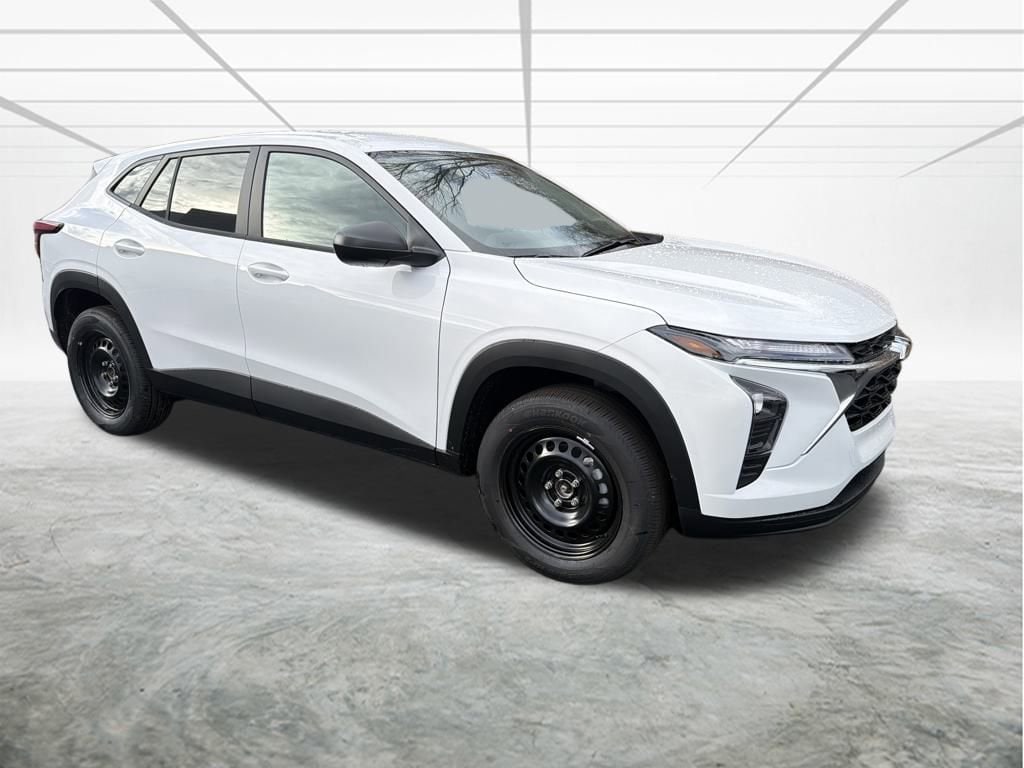 2026 Chevrolet Trax LS's photo