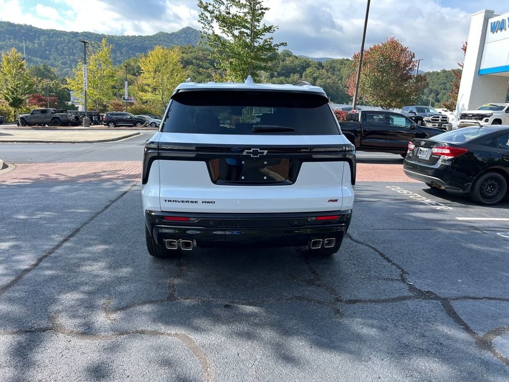 New 2026 Chevrolet Traverse RS SUV