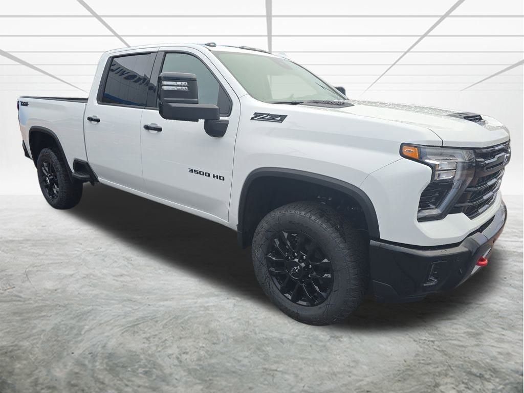 2026 Chevrolet Silverado 3500HD LTZ's photo