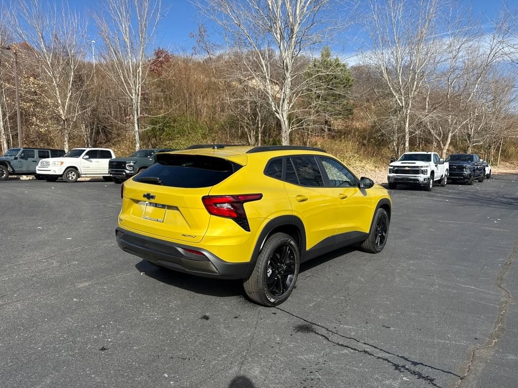 New 2025 Chevrolet Trax Activ SUV