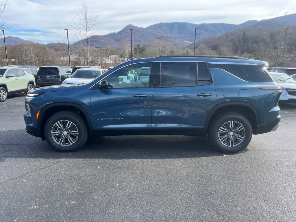 New 2026 Chevrolet Traverse LT SUV