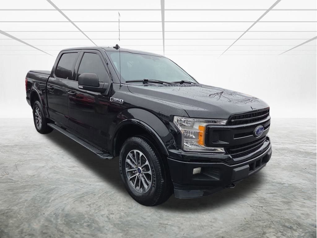 2020 Ford F-150 XLT's photo