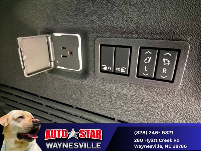 2026 Chevrolet Suburban Premier - Photo 29