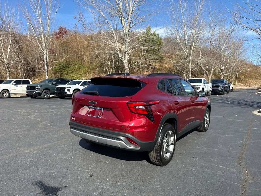 New 2025 Chevrolet Trax LT SUV