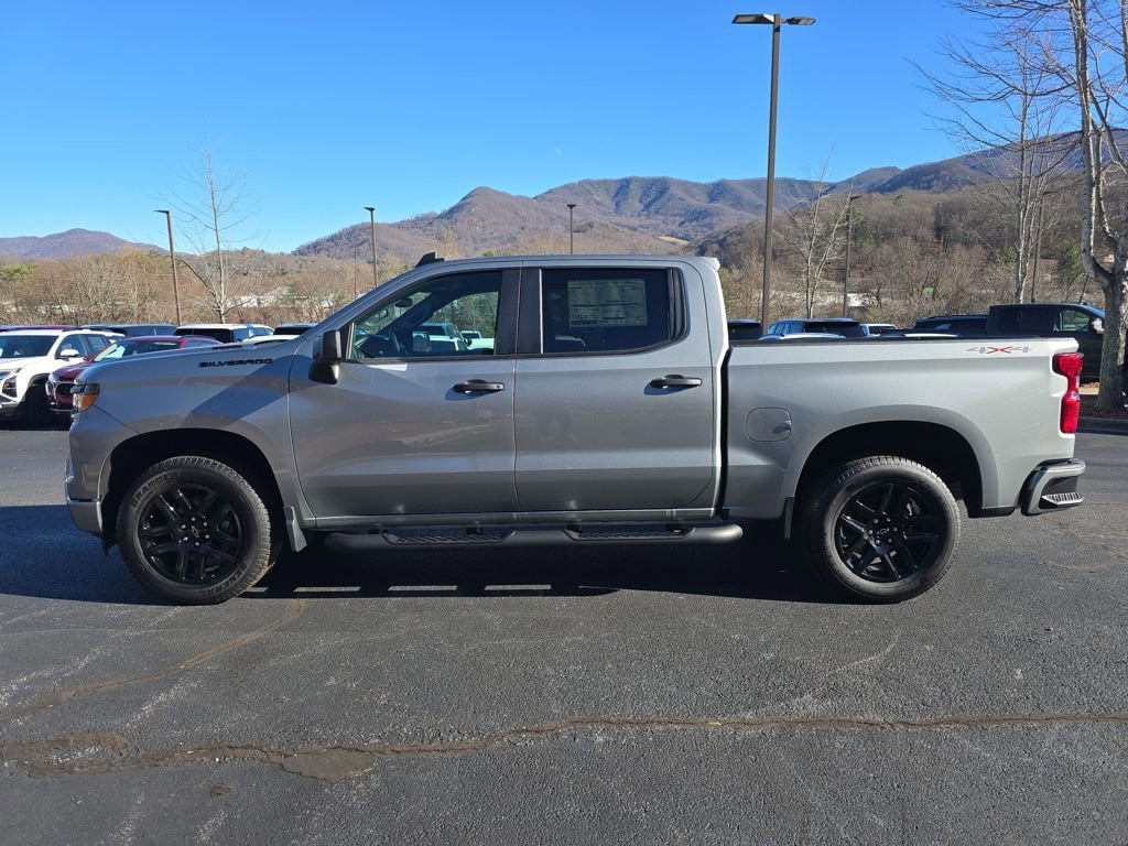 New 2026 Chevrolet Silverado 1500 Custom Truck
