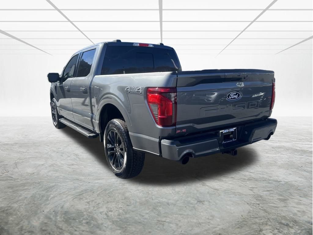 2025 Ford F-150 XLT photo 2