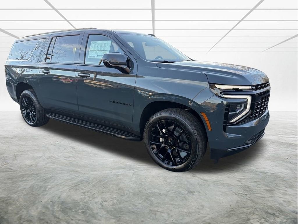 2026 Chevrolet Suburban RST's photo