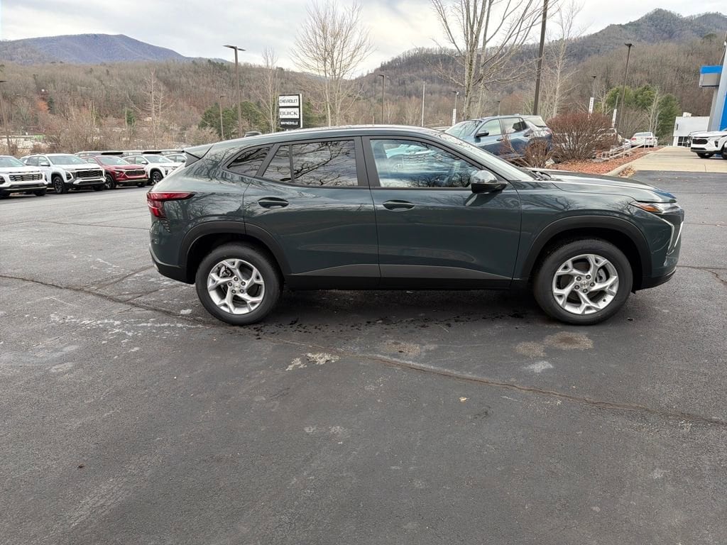 New 2026 Chevrolet Trax LS SUV