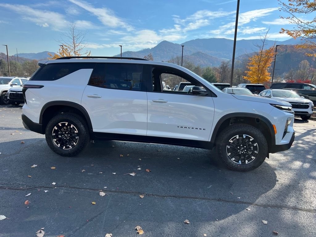 New 2026 Chevrolet Traverse Z71 SUV