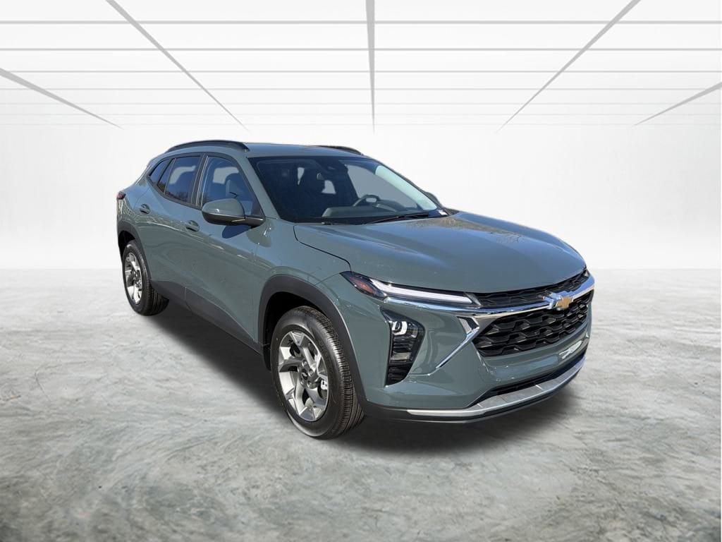2025 Chevrolet Trax LT's photo